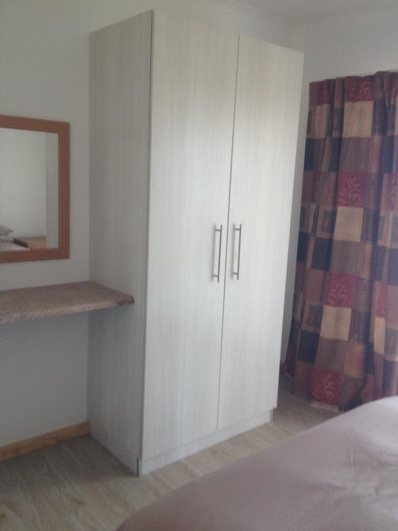 The Singing Seagull Apartment Velddrif Bilik gambar